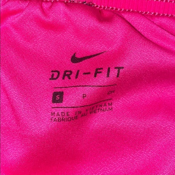 Nike Running Shorts - Picture 4 of 4